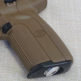 Airsoft pistole CYBG FN Five-seveN DE CO2 blowback