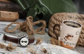 Hodinky Chrono White Compass