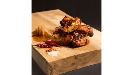 Kuřecí křídla na medu a chilli Adventure Menu