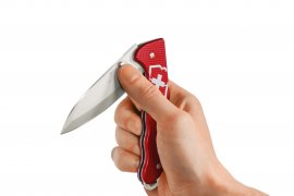 Nůž Victorinox Evoke Alox červený 3.jpg