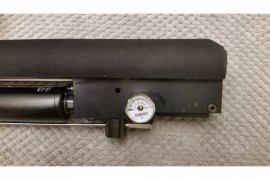 Testovací manometr regulátoru tlaku FX Wildcat 4.jpg