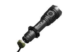 Svítilna Armytek Viking PRO MAX studené světlo 02.jpg