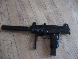 Recenze: Vzduchová pistole Umarex IWI Mini UZI 4,5mm - 4