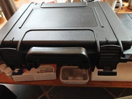 Recenze: Kufr na pistoli Strong 32x22,5x8 - 2