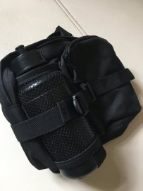 Recenze: Bederní brašna s láhví Mil-Tec - černá - 1