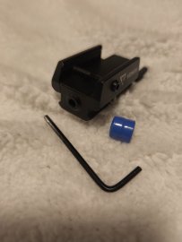 Recenze: Laserový zaměřovač Venox Tactical červený - 1
