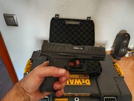 Recenze: RAM Pistole Umarex T4E Walther PDP Compact 4“ .43 Black 5J - 4