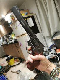 Recenze: Vzduchový revolver Bruni Super Sport 703 černý 4,5mm - 1