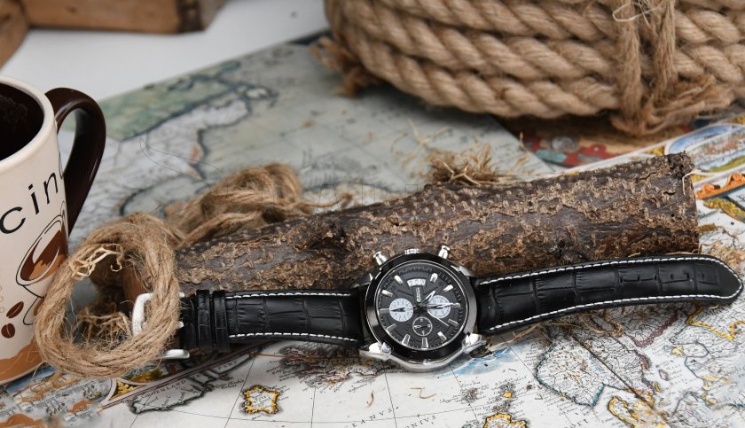 Hodinky Chrono Black Compass