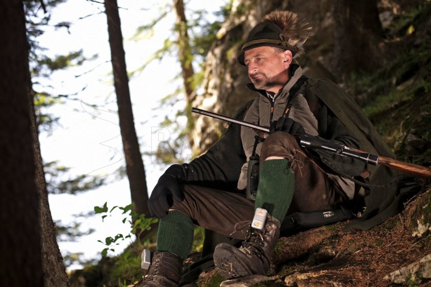 Vyhřívaný podsedák Alpenheat Fire-Cushion AJ7