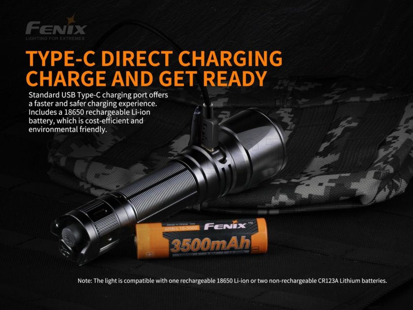 Taktická svítilna Fenix TK26R