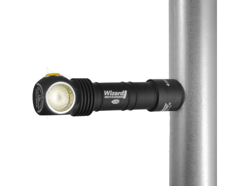 Multifunkční svítilna Armytek Wizard v3 Magnet USB XP-L 4