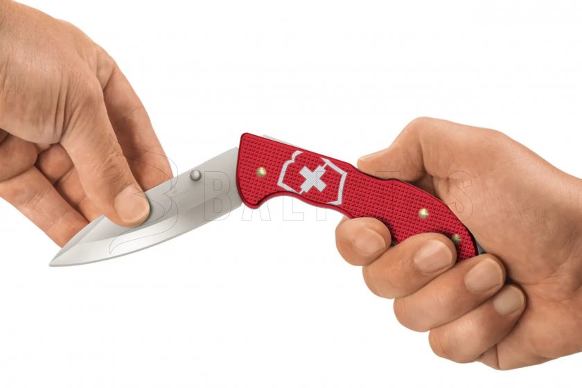 Nůž Victorinox Evoke Alox červený 5.jpg