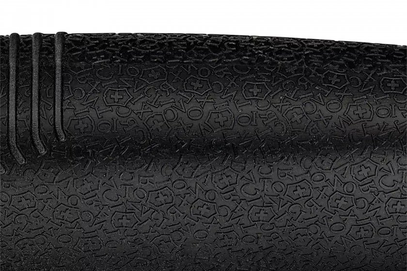 Nůž Victorinox Venture Black 7.jpg