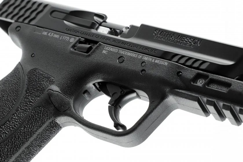 Vzduchová pistole Smith&Wesson MP9 M2 5.jpg