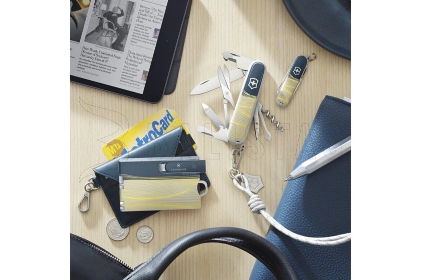 Kapesní nůž Victorinox Classic SD New York Styl 06.jpg