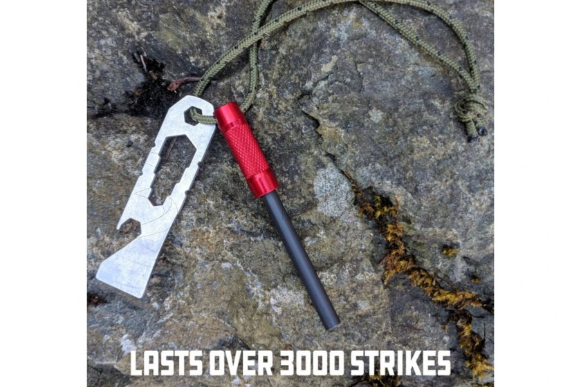 Křesadlo UCO Survival Fire červené 06.jpg