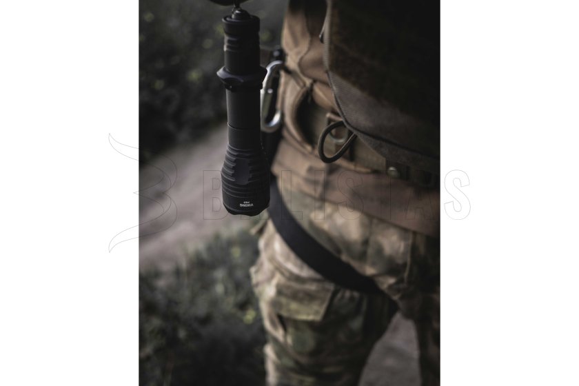 Svítilna Armytek Viking PRO studené světlo 10.jpg