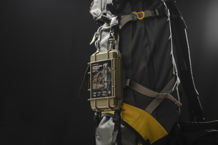 Svítilna Armytek Dobermann PRO MAX bílé světlo 08.jpg