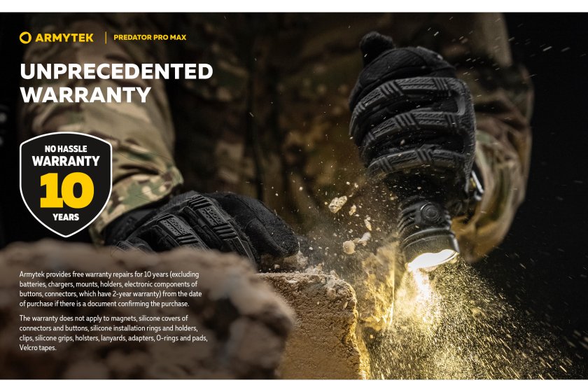 Svítilna Armytek Predator PRO MAX studené světlo 22.jpg