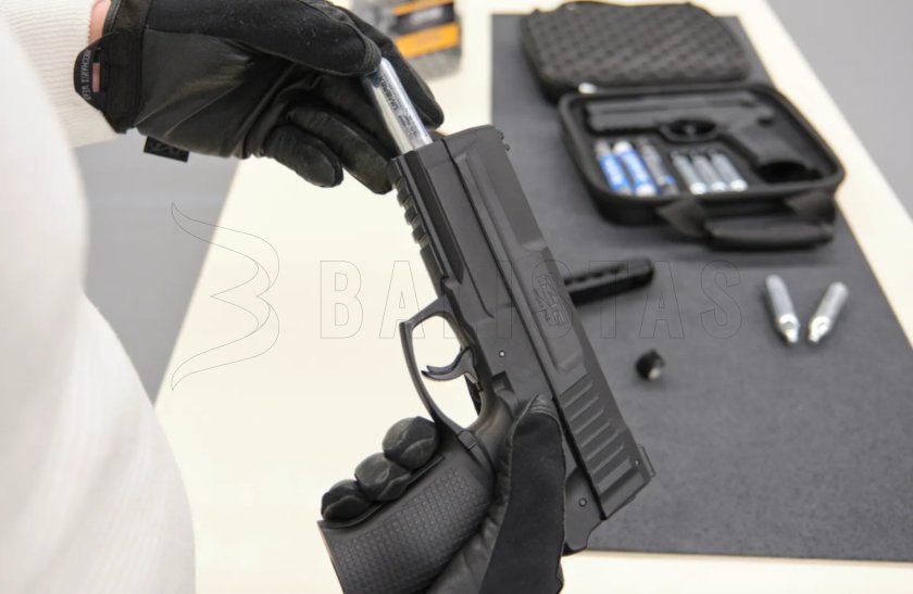 RAM Pistole Umarex T4E Impax P68 Set 9.jpg