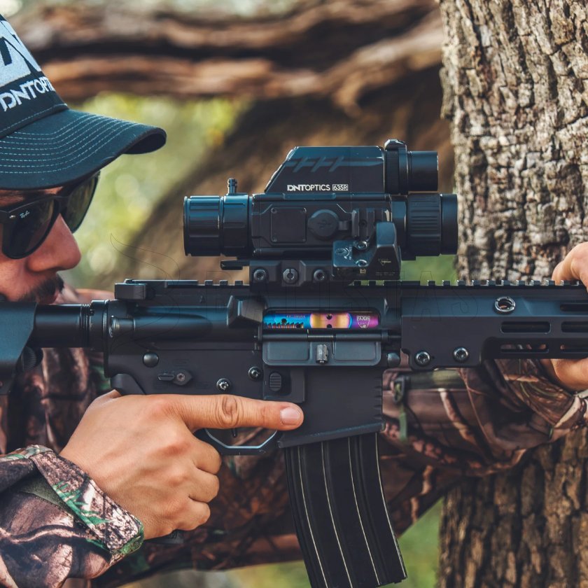 Multispektrální zaměřovač DNT Optics ThermNight TNC635R 6.jpg