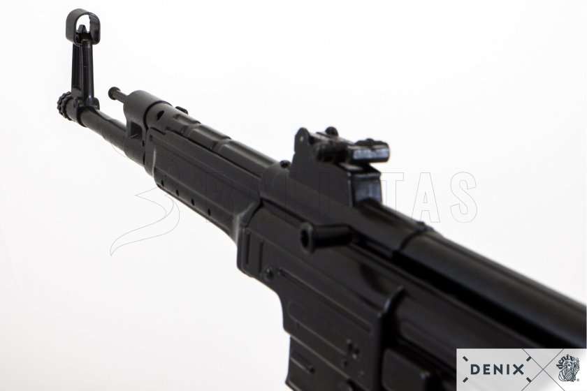 Replika Sturmgewehr 44 s popruhem, Německo 1943 4