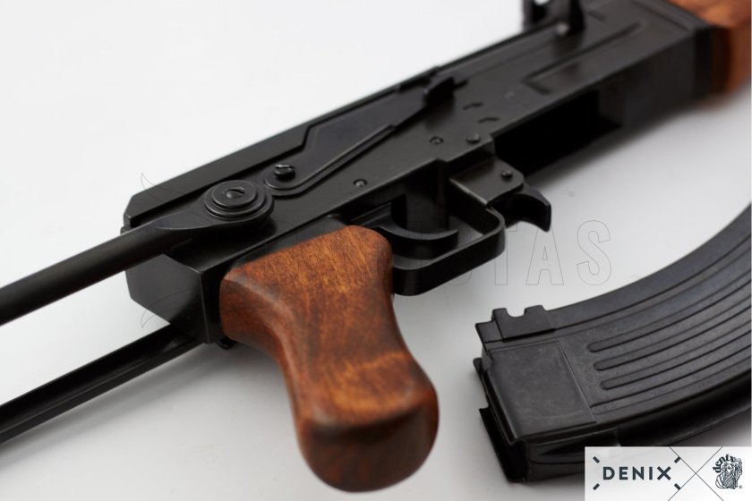 Replika AK-47 se sklopnou pažbou, SSSR 1947 15