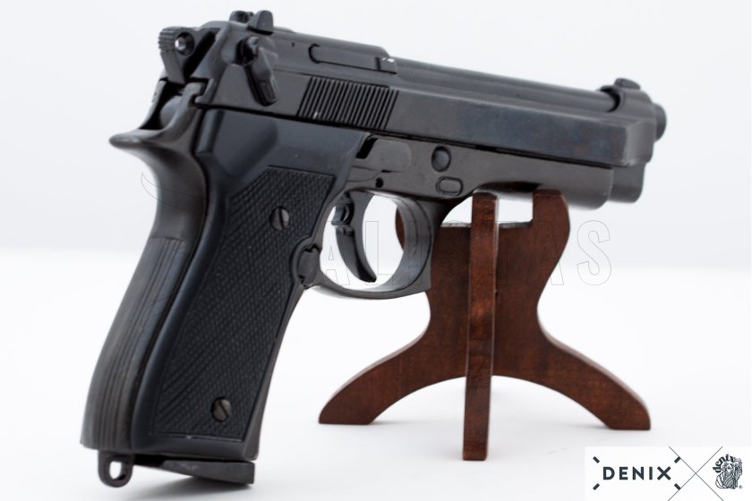 Replika Beretta 92F, Itálie 1975 8