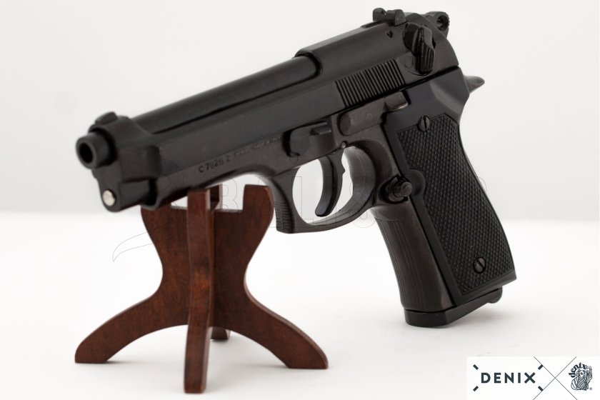 Replika Beretta 92F, Itálie 1975 6