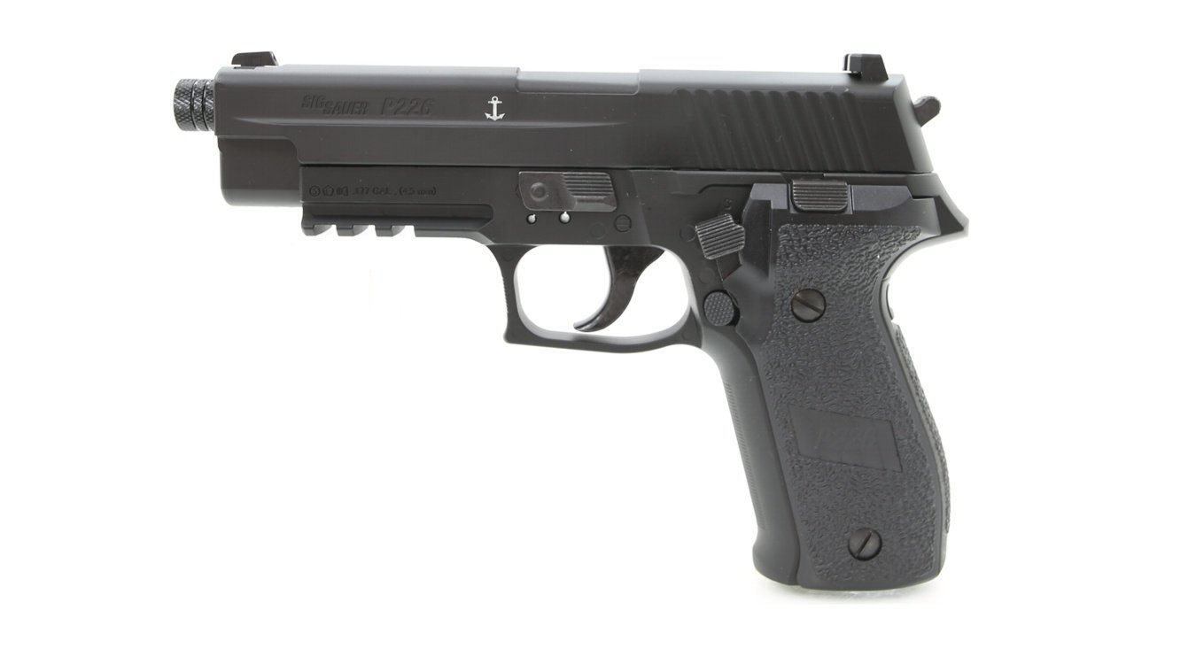 vzduchova-pistole-sig-sauer-p226-cerna-4-5mm